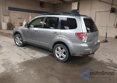 2010 Subaru Forester 2.5X Premium from USA, damaged, VIN JF2SH6CC8AH763740